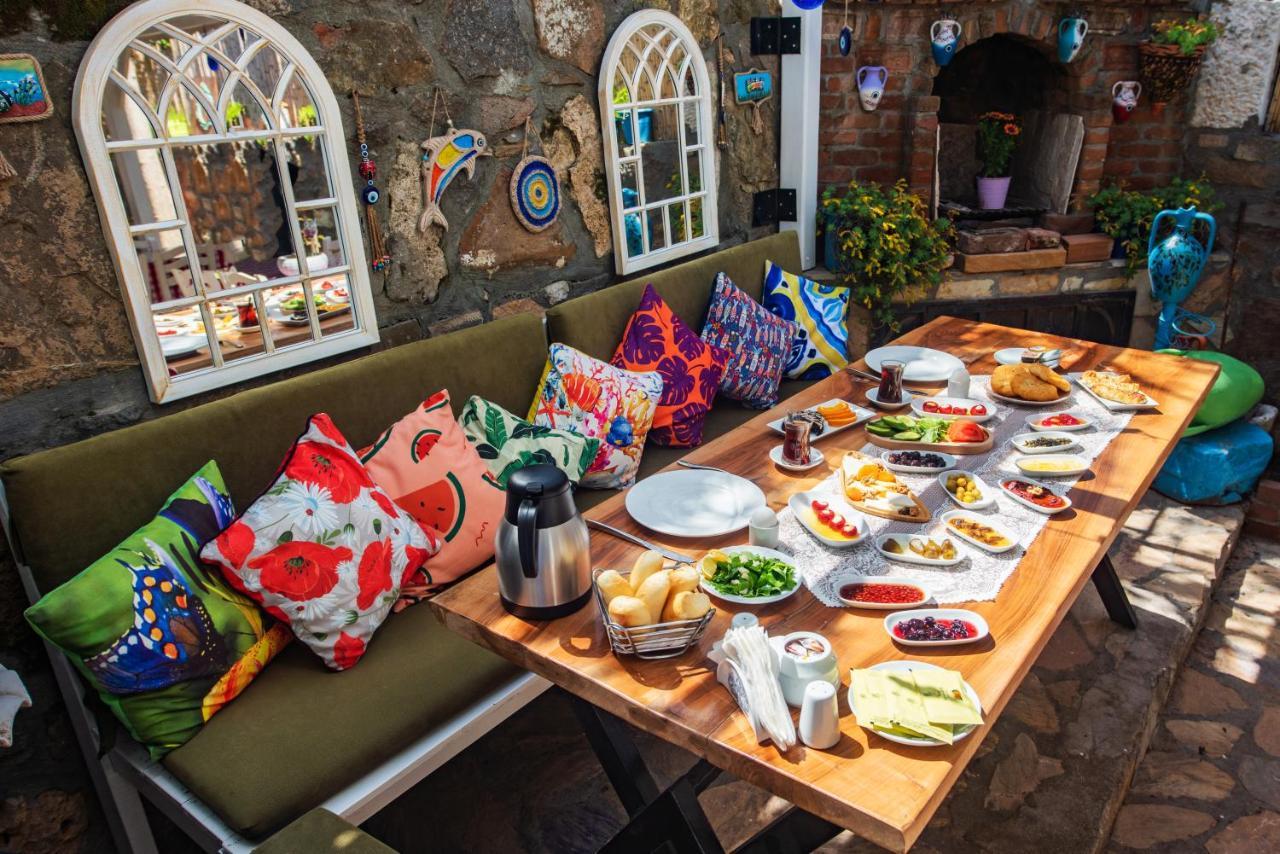 Ebruli Hotel 보즈자아다 외부 사진